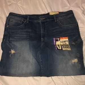 Women’s plus slim boyfriend jean size 18
